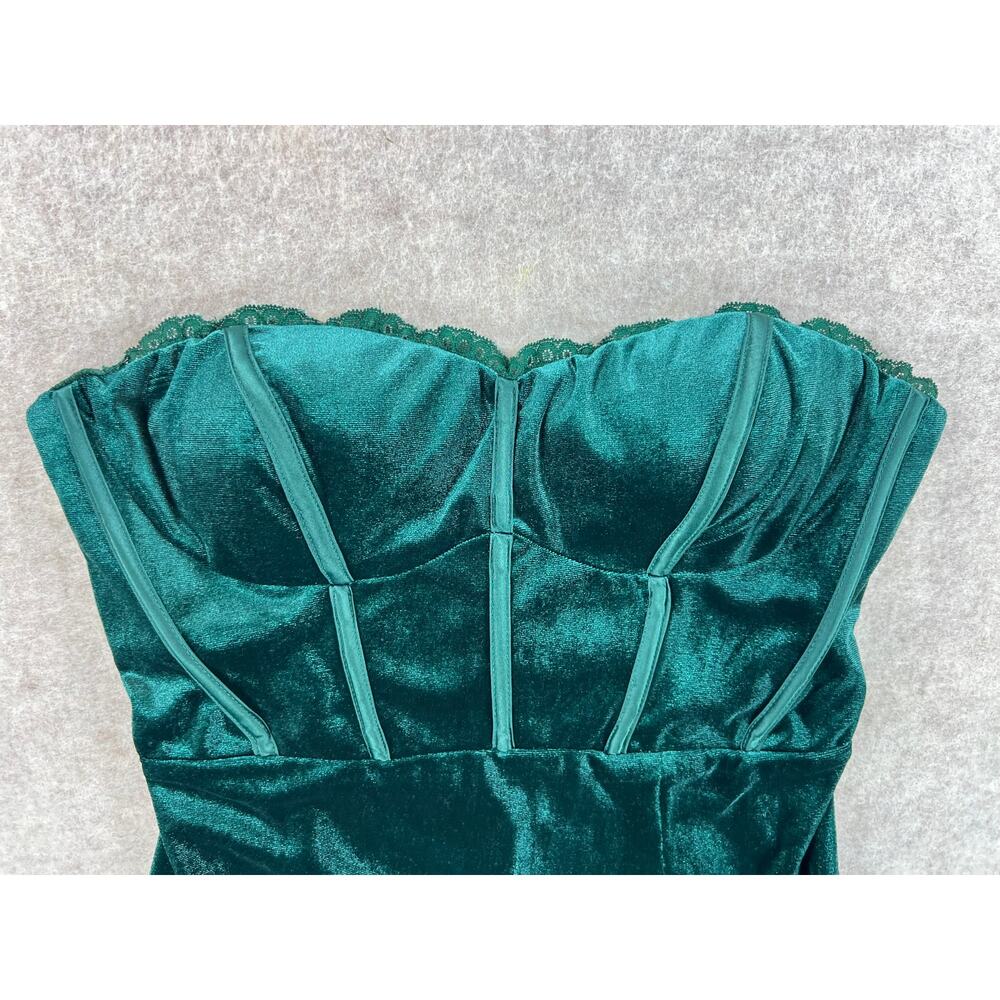 Lulu's Luxurious Allure Emerald Green Velvet Strapless Maxi Dress Size Medium - Picture 5 of 11